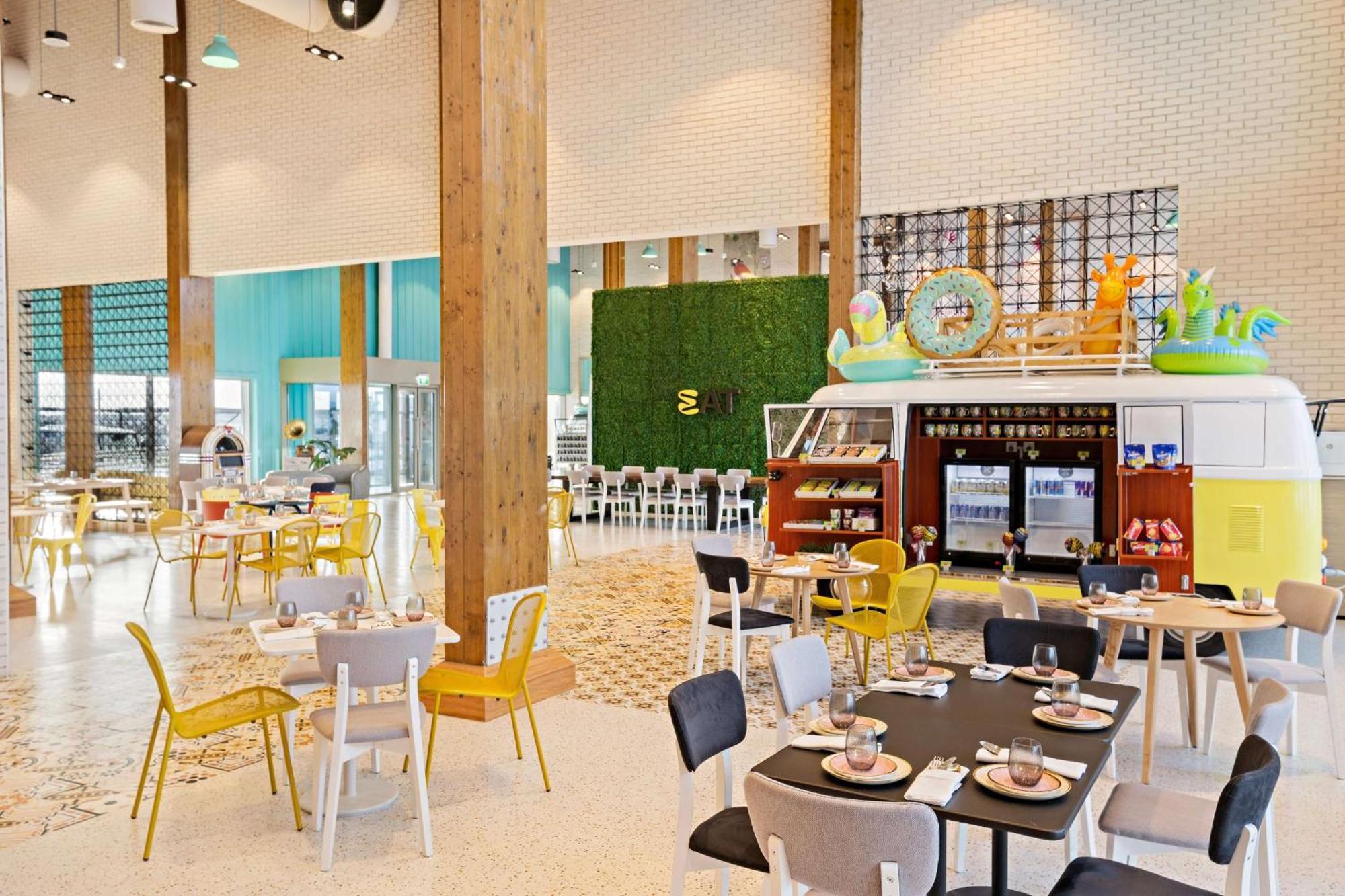 Fuwairit Kite Beach, Tapestry Collection By Hilton Fuwayrit Bagian luar foto